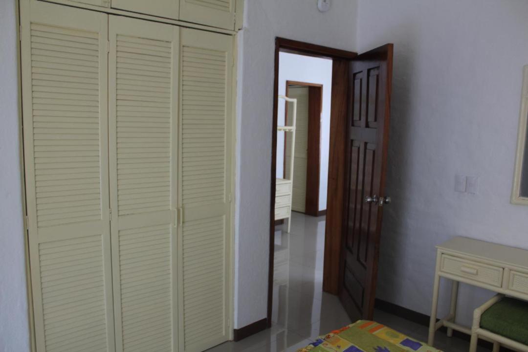 Manzanillo Pied A Terre Otel Dış mekan fotoğraf